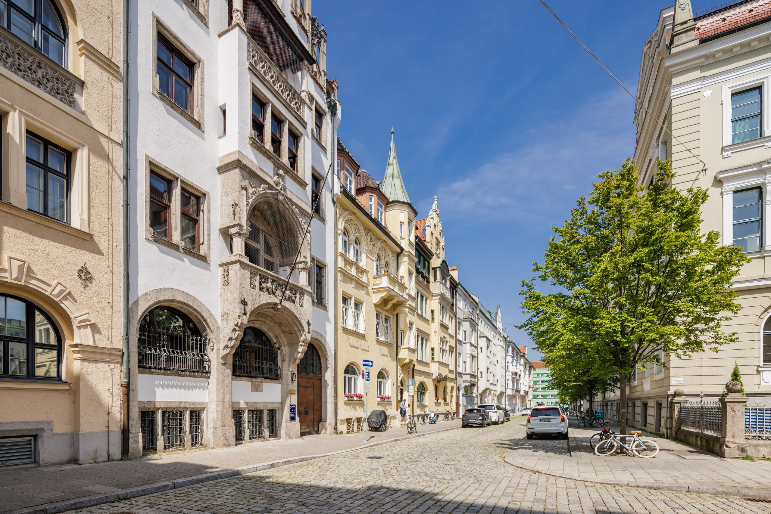 THEMIS GalerieKanzlei in der Richard-Wagner-Straße 7 in München